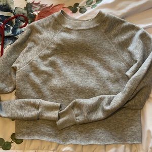 Plain grey cropped crew neck